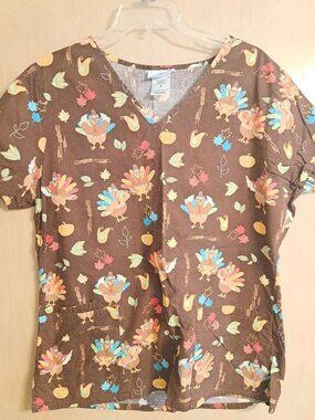 SB Scrubs NWOT Turkey Thanksgiving Print V-Neck Scrub Top Brown Orange M Womens